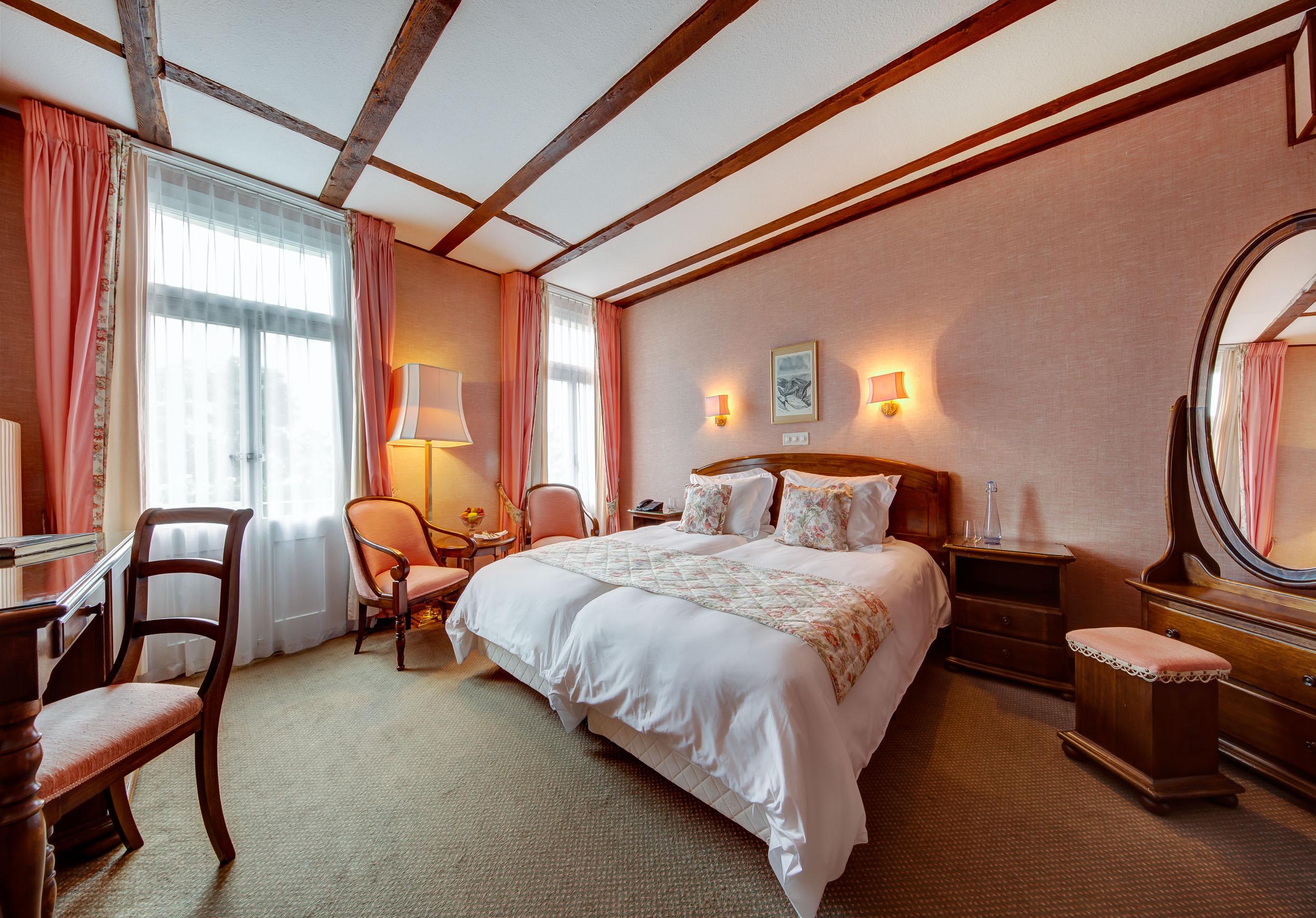 Regina Hotel 4*